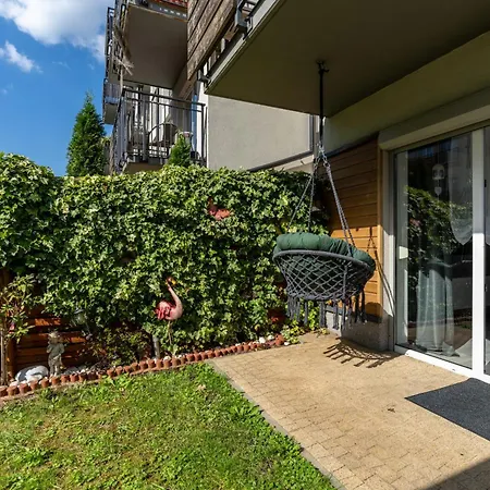 아파트 Konduktorska Z Parkingiem I Ogrodkiem - W Spokojnej Dzielnicy By Renters