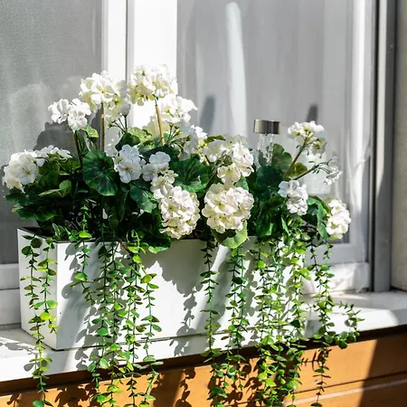 Konduktorska Z Parkingiem I Ogrodkiem - W Spokojnej Dzielnicy By Renters Appartement Wrocław