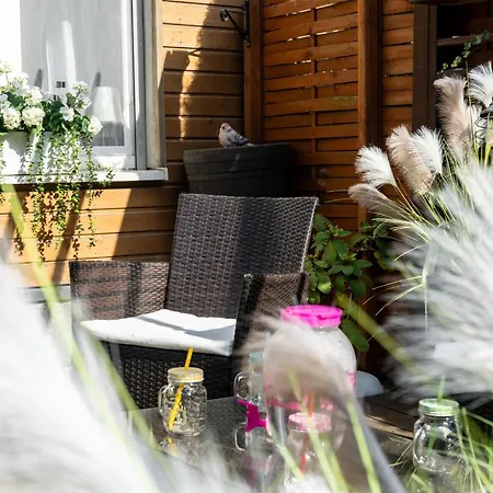 Konduktorska Z Parkingiem I Ogrodkiem - W Spokojnej Dzielnicy By Renters * Wrocław