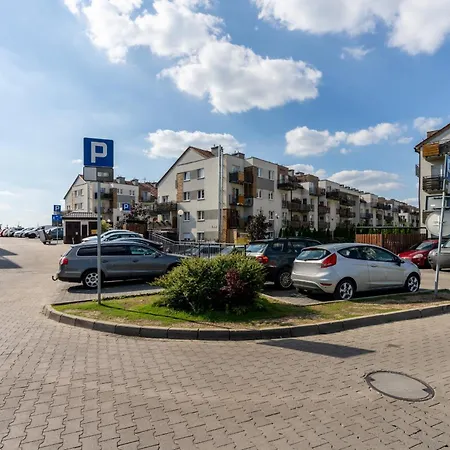 Konduktorska Z Parkingiem I Ogrodkiem - W Spokojnej Dzielnicy By Renters Lejlighed Wrocław