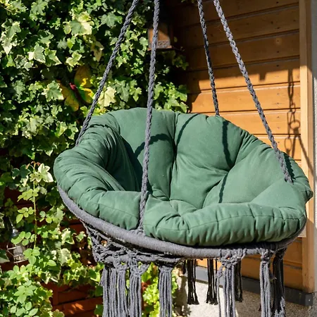 Konduktorska Z Parkingiem I Ogrodkiem - W Spokojnej Dzielnicy By Renters Appartement Wrocław